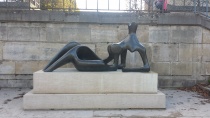 Reclining Figure (Henry Moore)