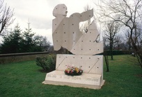 Monument aux morts (Yoshi Okuda)